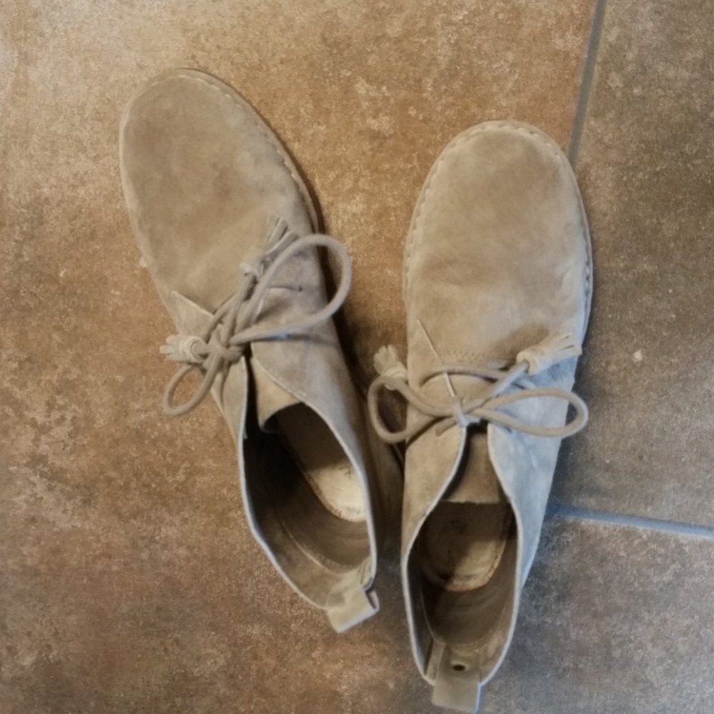 Cute tan suede booties